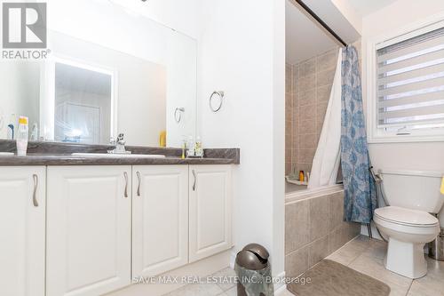 5 George Gray Drive, Brampton, ON - Indoor Photo Showing Bathroom