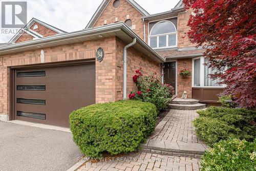 34 Karen Court, Brampton, ON - Outdoor