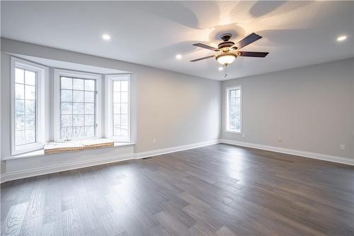 586 Canboro Road, Fenwick, ON - Indoor Photo Showing Other Room