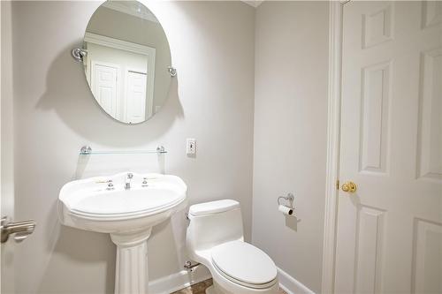 586 Canboro Road, Fenwick, ON - Indoor Photo Showing Bathroom