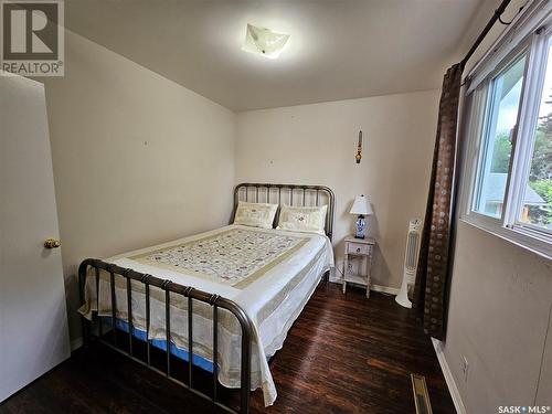 49 Kirk Crescent, Saskatoon, SK - Indoor Photo Showing Bedroom