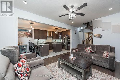 15 Bachelor Street, Brampton, ON - Indoor Photo Showing Living Room