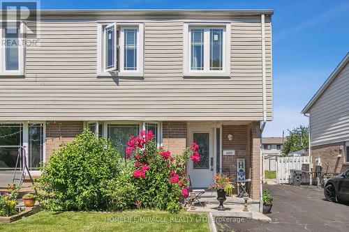 3094 Redbank Crescent, Mississauga, ON - Outdoor