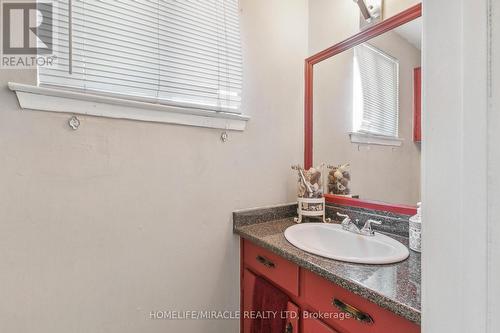 3094 Redbank Crescent, Mississauga, ON - Indoor Photo Showing Bathroom