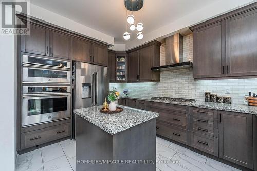 17 Bachelor Street, Brampton, ON - Indoor Photo Showing Kitchen With Stainless Steel Kitchen With Upgraded Kitchen