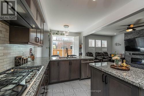 17 Bachelor Street, Brampton, ON - Indoor Photo Showing Kitchen With Upgraded Kitchen
