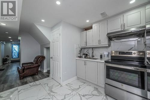 17 Bachelor Street, Brampton, ON - Indoor Photo Showing Kitchen