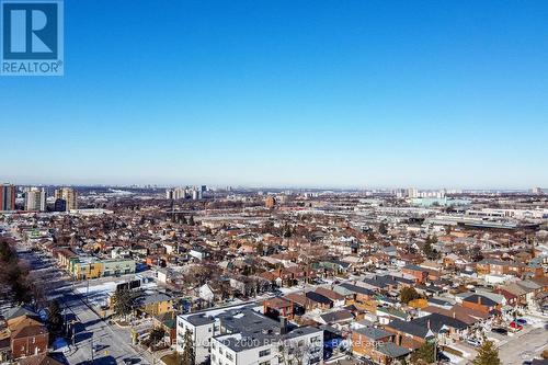 2011 Eglinton Avenue W, Toronto (Caledonia-Fairbank), ON - Outdoor With View