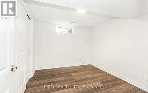 7021 Whitman Avenue, Niagara Falls, ON - Indoor Photo Showing Other Room