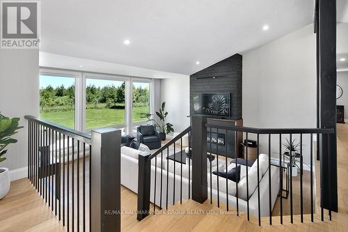 125 Mountain Road, Meaford, ON - Indoor Photo Showing Other Room