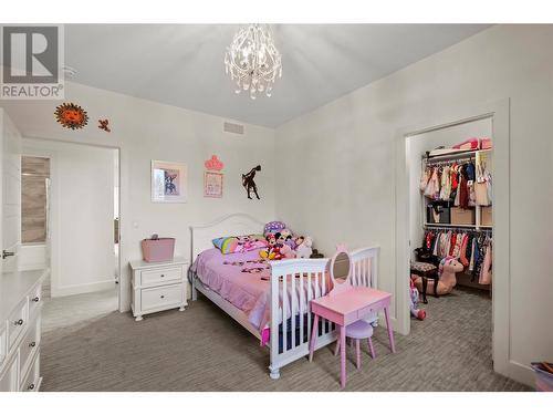 2472 Harmon Road, West Kelowna, BC - Indoor Photo Showing Bedroom