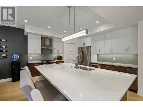 2472 Harmon Road, West Kelowna, BC - Indoor Photo Showing Kitchen With Double Sink With Upgraded Kitchen