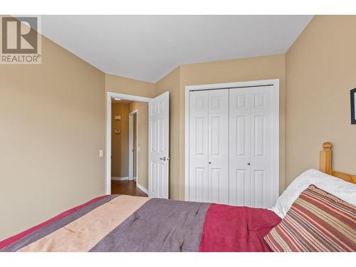 3425 East Boundary Road Unit# 15, West Kelowna, BC - Indoor Photo Showing Bedroom