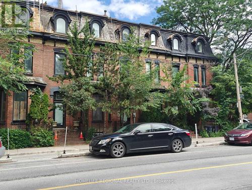 132 Shuter Street, Toronto, ON - Outdoor