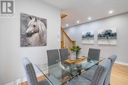 121 Stonechurch Crescent, Markham, ON - Indoor Photo Showing Dining Room