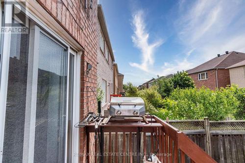 121 Stonechurch Crescent, Markham, ON - Outdoor With Exterior