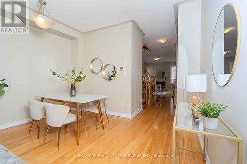 43 Sky Harbour Drive, Brampton, ON - Indoor Photo Showing Dining Room