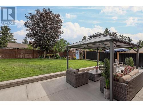 3117 Shannon Place, West Kelowna, BC - Outdoor With Backyard