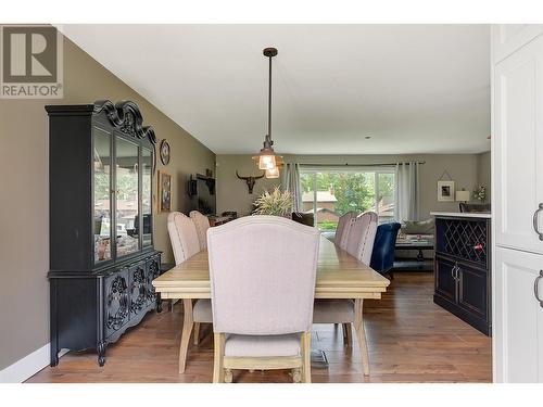 3117 Shannon Place, West Kelowna, BC - Indoor Photo Showing Dining Room