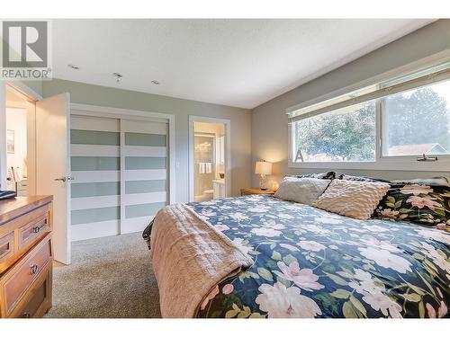 3117 Shannon Place, West Kelowna, BC - Indoor Photo Showing Bedroom