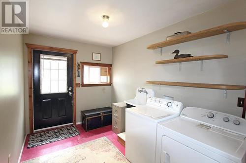 1558 Millard Street, Masset, BC - Indoor Photo Showing Laundry Room