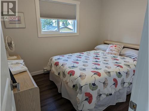 6924 Squilax Anglemont Road Unit# 6, Magna Bay, BC - Indoor Photo Showing Bedroom