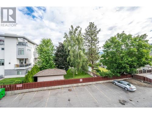 217 Elm Avenue Unit# 207, Penticton, BC - Outdoor