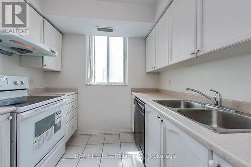 1008 - 1 Pemberton Avenue, Toronto, ON - Indoor Photo Showing Kitchen With Double Sink
