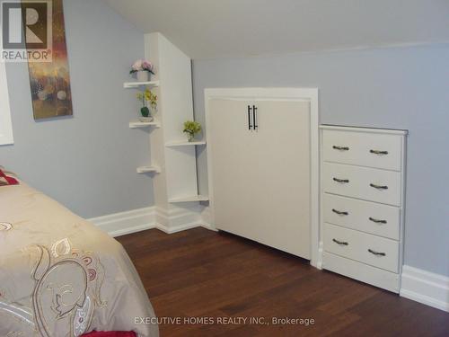 19 York Street, Ajax, ON - Indoor Photo Showing Bedroom