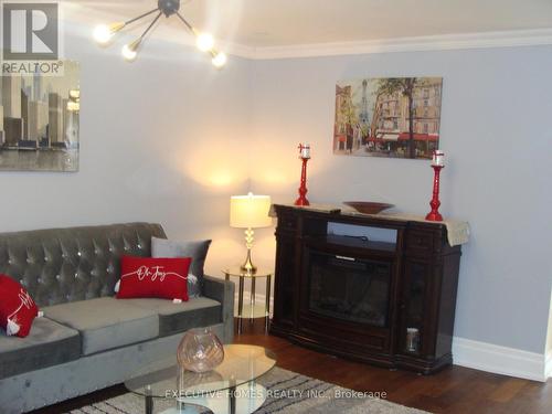 19 York Street, Ajax (Central), ON - Indoor Photo Showing Living Room