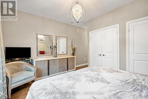 8943 Black Forest Crescent, Niagara Falls, ON - Indoor Photo Showing Bedroom