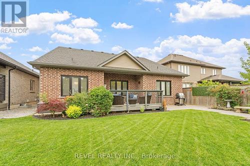 8943 Black Forest Crescent, Niagara Falls, ON - Outdoor With Deck Patio Veranda