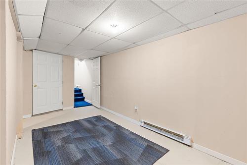 325 Aberdeen Avenue, Winnipeg, MB - Indoor Photo Showing Other Room