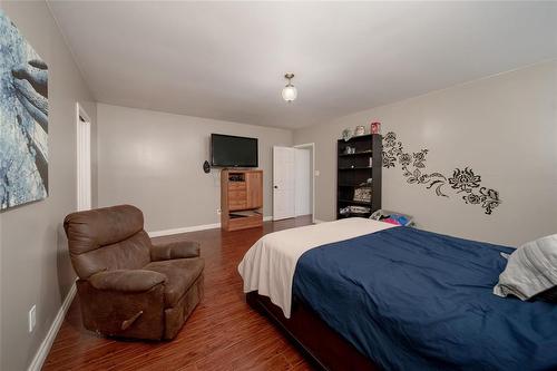 40093 Road 34N Road, La Broquerie, MB - Indoor Photo Showing Bedroom