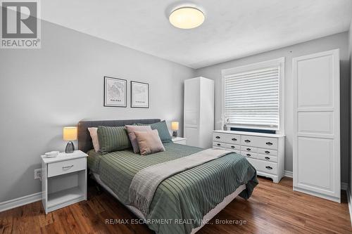 468 Mount Albion Road, Hamilton, ON - Indoor Photo Showing Bedroom