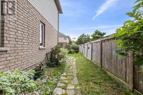 170 Southbrook Drive W, Hamilton, ON - Outdoor