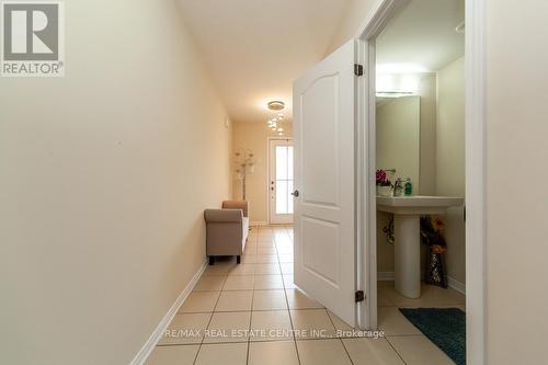 79 Sherway Street, Hamilton, ON - Indoor Photo Showing Other Room