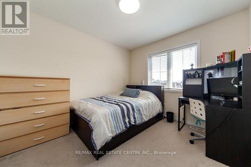 79 Sherway Street, Hamilton, ON - Indoor Photo Showing Bedroom