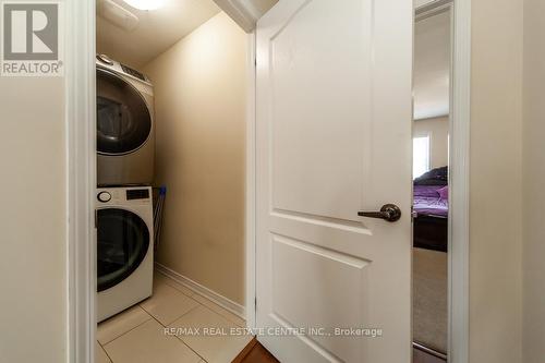 79 Sherway Street, Hamilton, ON - Indoor Photo Showing Laundry Room