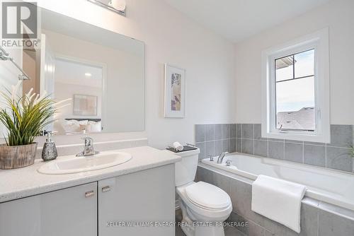 59 Bavin Street, Clarington, ON - Indoor Photo Showing Bathroom