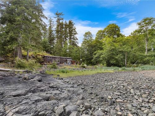 Sl 6 Whalebone Cove Rd, Quadra Island, BC 