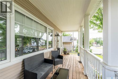1027 Grafton Avenue, Moose Jaw, SK - Outdoor With Deck Patio Veranda With Exterior