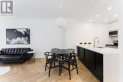 205 - 39 Parliament Street, Toronto, ON - Indoor