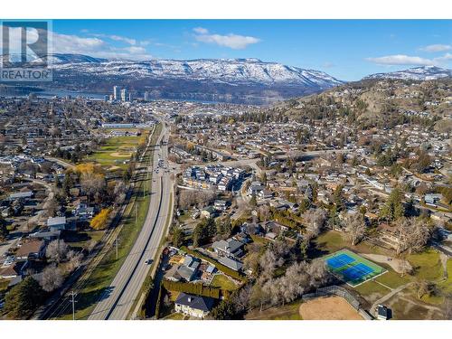 1610 Highland Drive N, Kelowna, BC - Outdoor With View