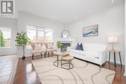 3120 Wrigglesworth Crescent, Mississauga, ON - Indoor Photo Showing Living Room With Fireplace