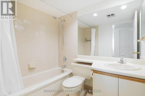 1803 - 4450 Tucana Court, Mississauga, ON - Indoor Photo Showing Bathroom