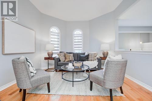 1003 Otto Drive, Cobourg, ON - Indoor Photo Showing Living Room