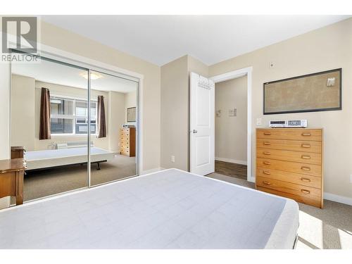 1477 Glenmore Road N Unit# 201B, Kelowna, BC - Indoor Photo Showing Bedroom