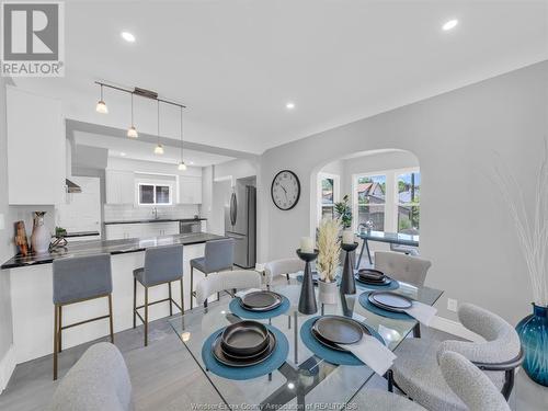 1331 Victoria Avenue, Windsor, ON - Indoor Photo Showing Dining Room