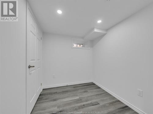 1331 Victoria Avenue, Windsor, ON - Indoor Photo Showing Other Room
